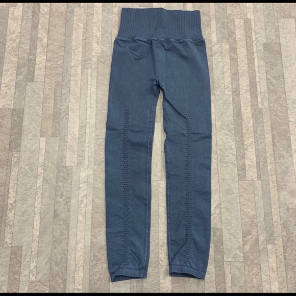 Free people good karma leggings in blue spruce - Picture 4 of 7